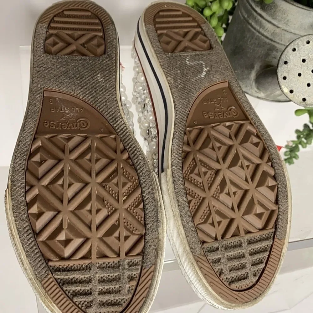 Converse Low Top Pearl Embellished Wedding‎ Chucks Youth Size 3